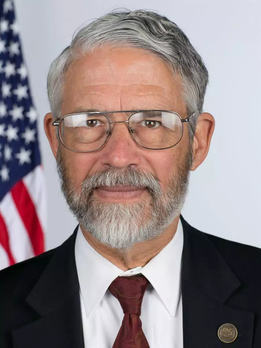 Dr. John P. Holdren