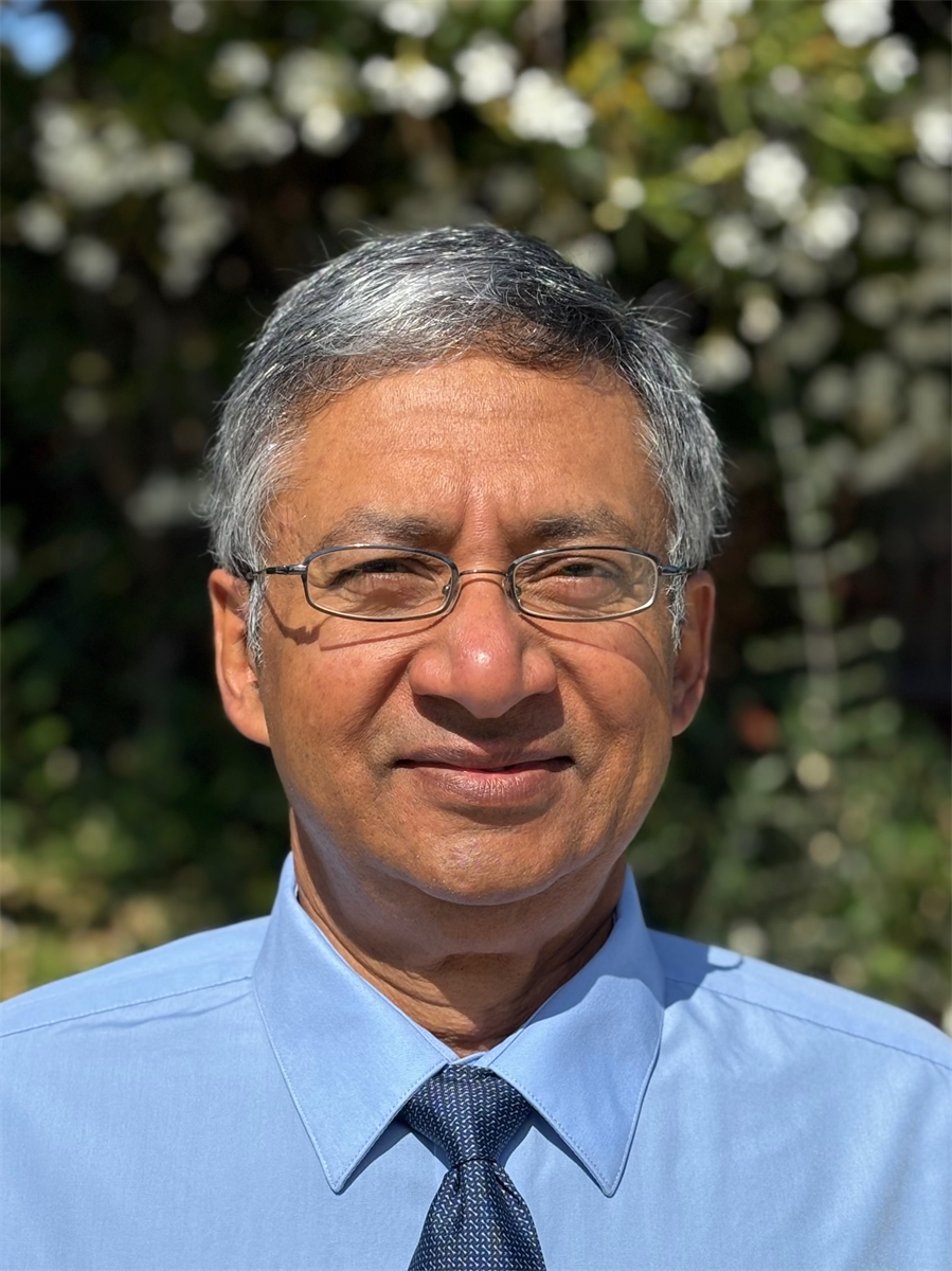 Sanjeev  Mohindra